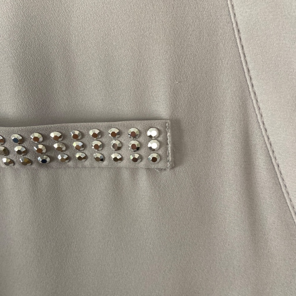 Alfani Woman light grey sleeveless blouse - Picture 3 of 7